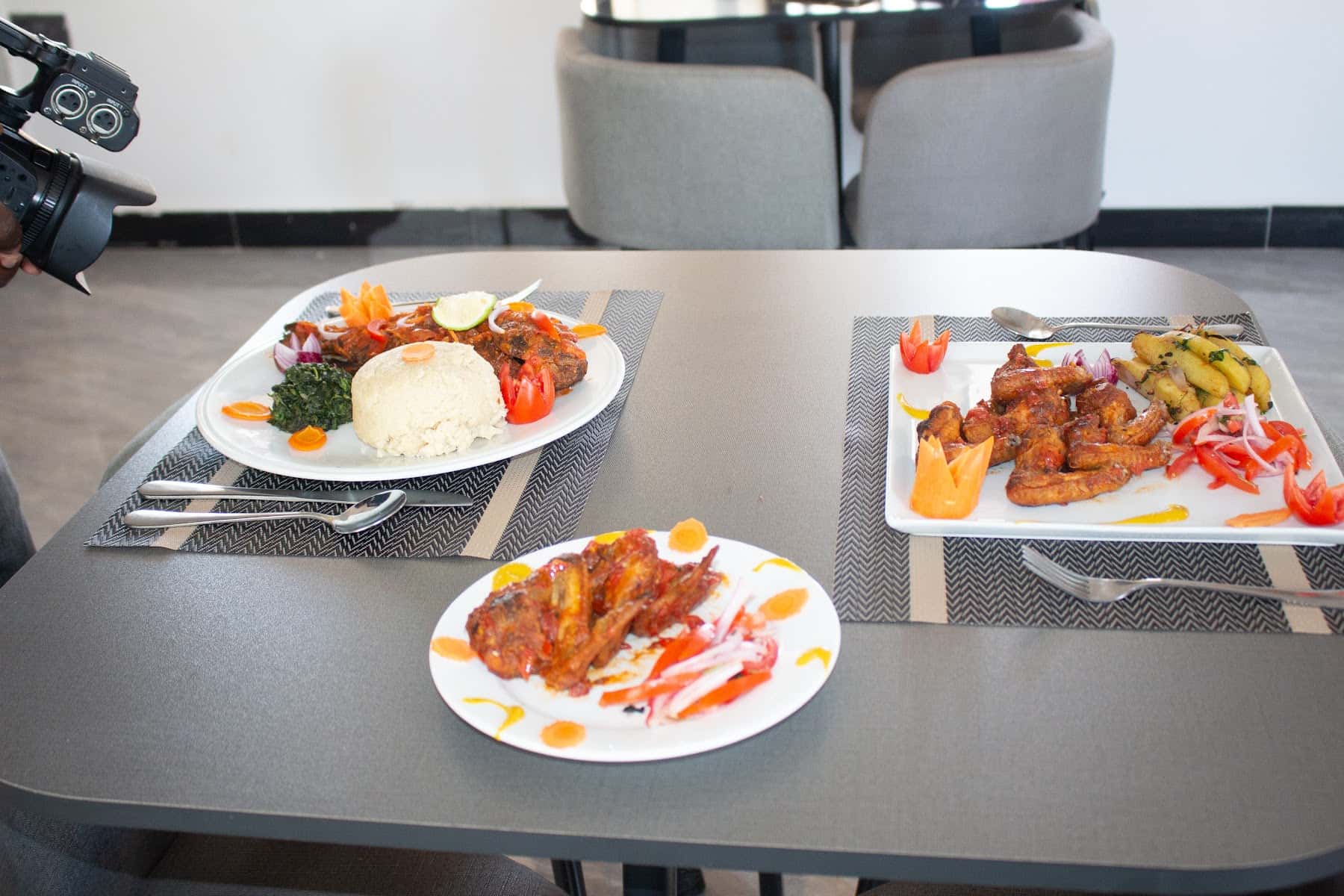 Ground floor: the restaurant and bar, The Leishen (24)