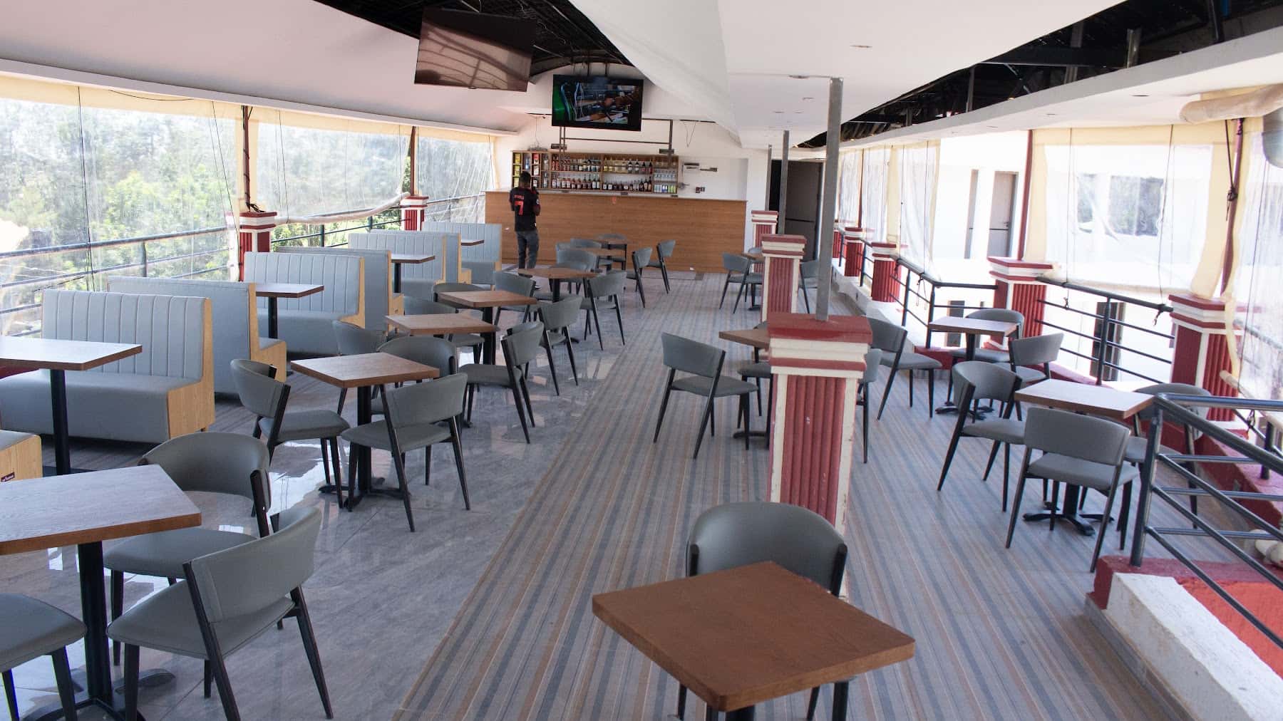 Upstairs: the rooftop bar and restaurant, The Leishen (31)