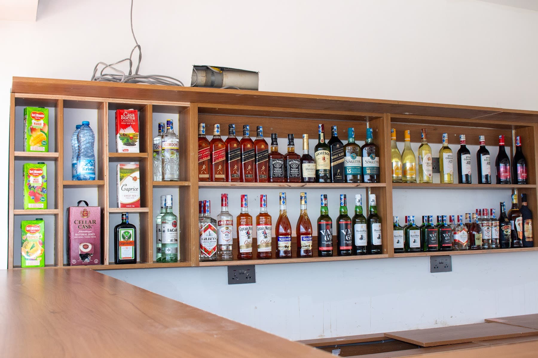 The bar, The Leishen, photo 2 of 10