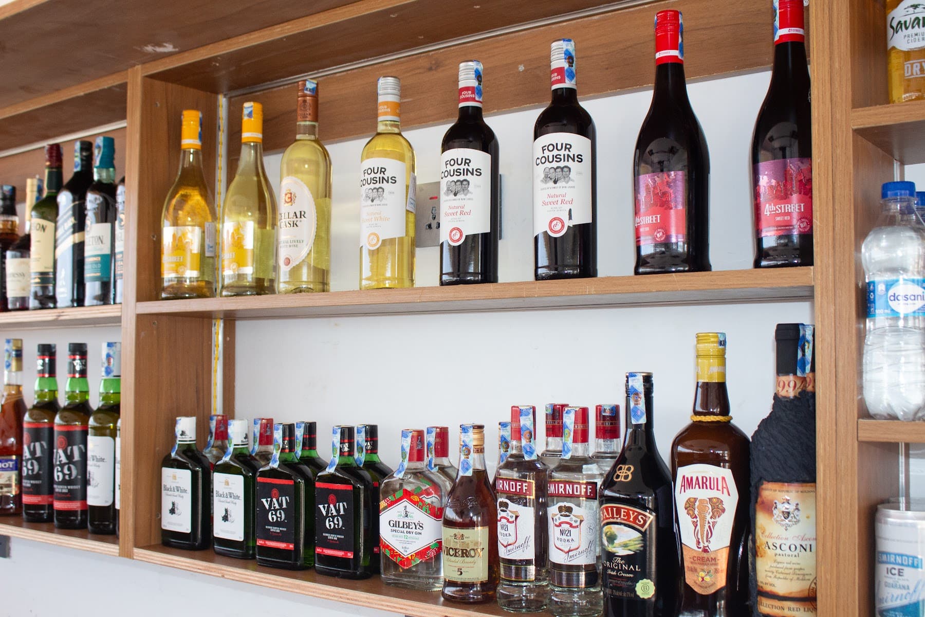 The bar, The Leishen, photo 7 of 10