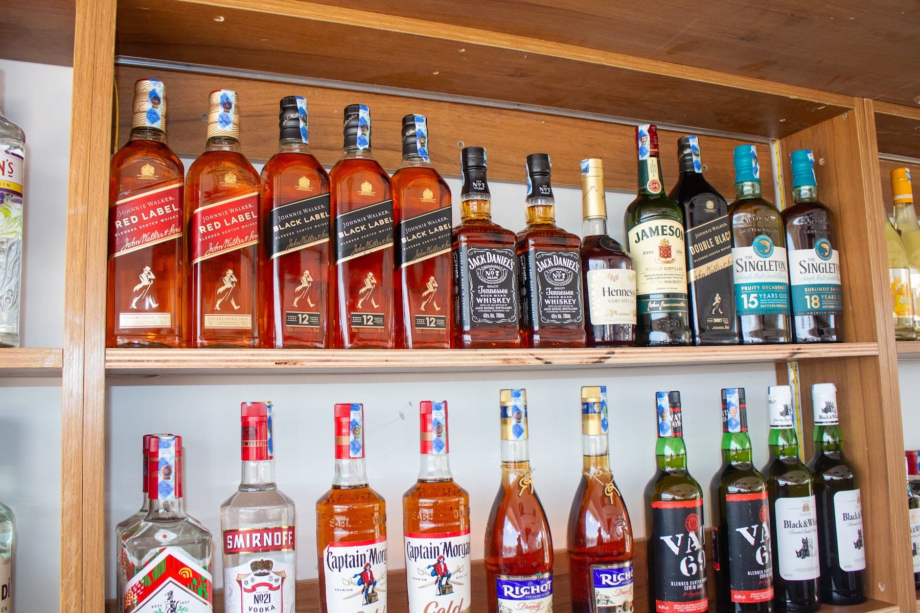 The bar, The Leishen, photo 9 of 10