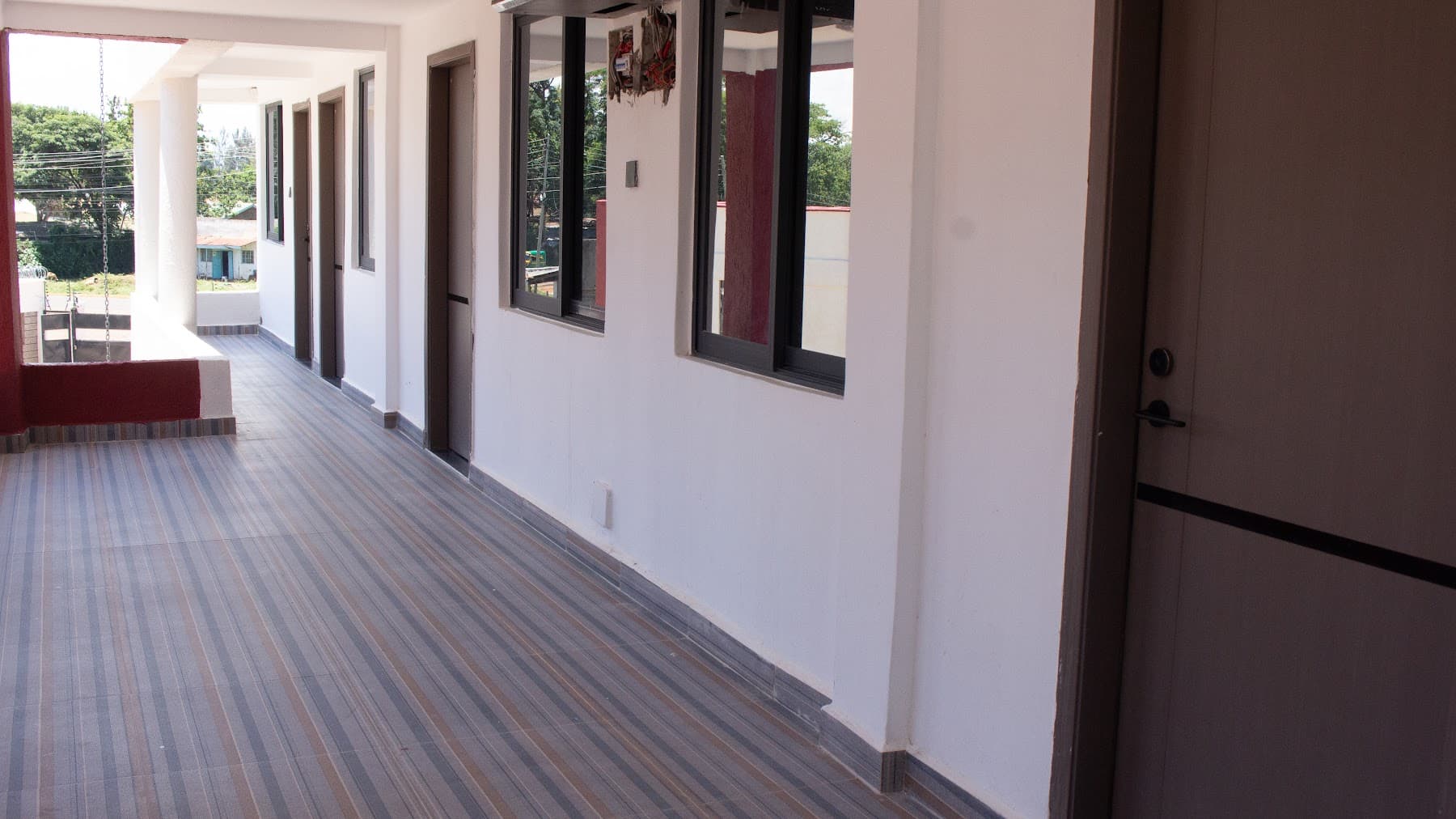 Inside the building, The Leishen, photo 1 of 2