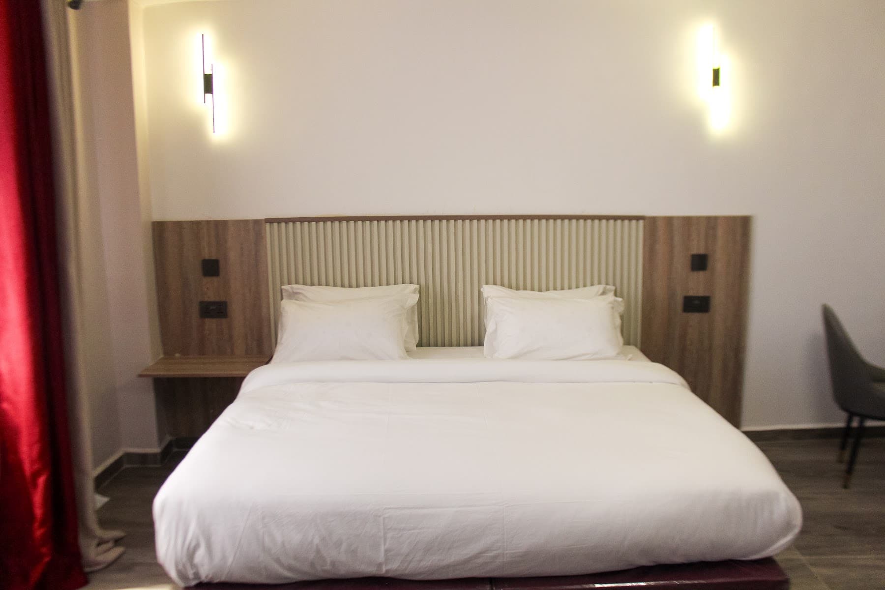 Deluxe Room at The Leishen, photo 2 of 14