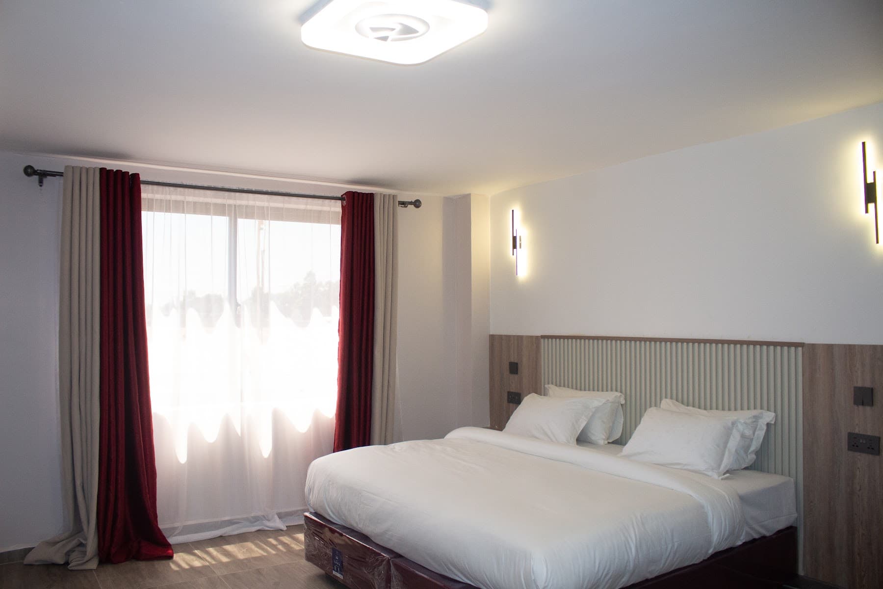 Deluxe Room at The Leishen, photo 5 of 14