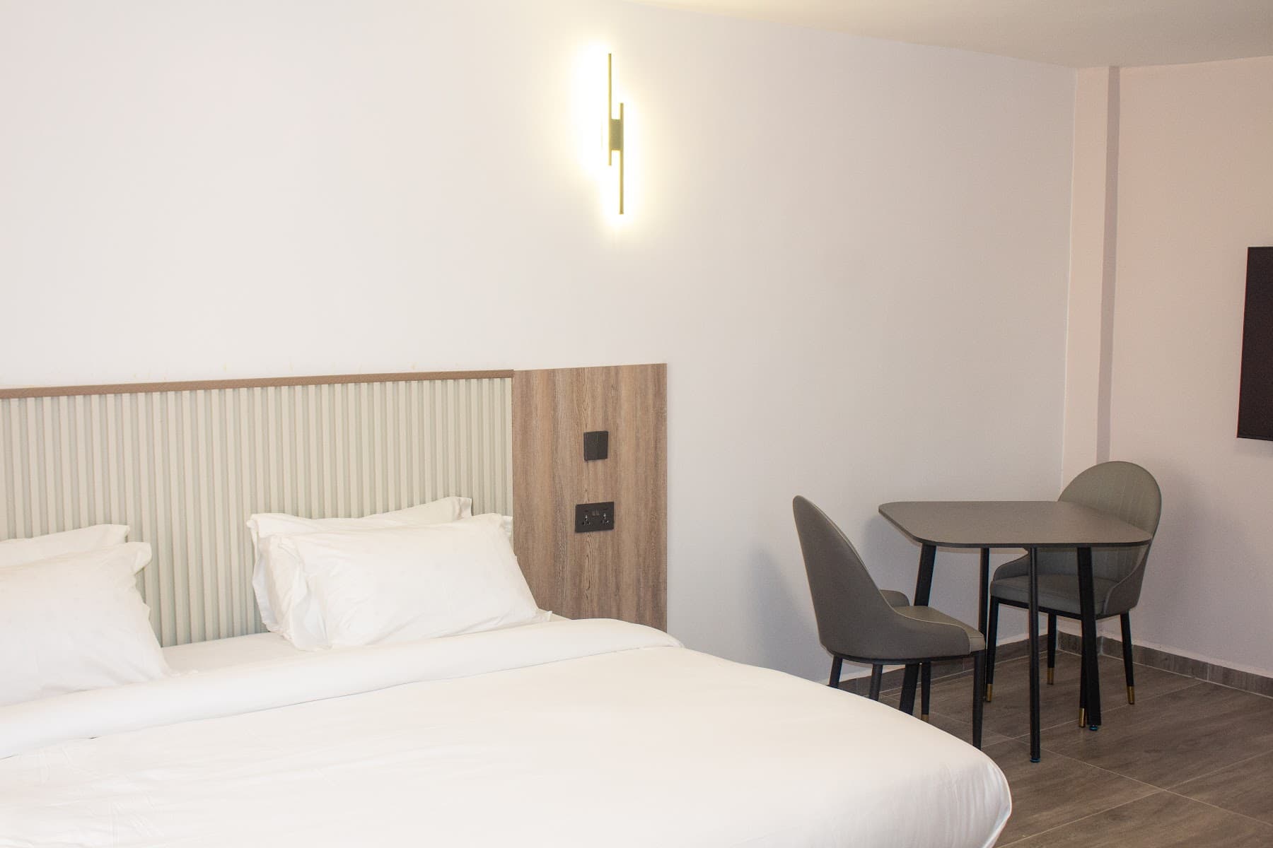 Deluxe Room at The Leishen, photo 9 of 14