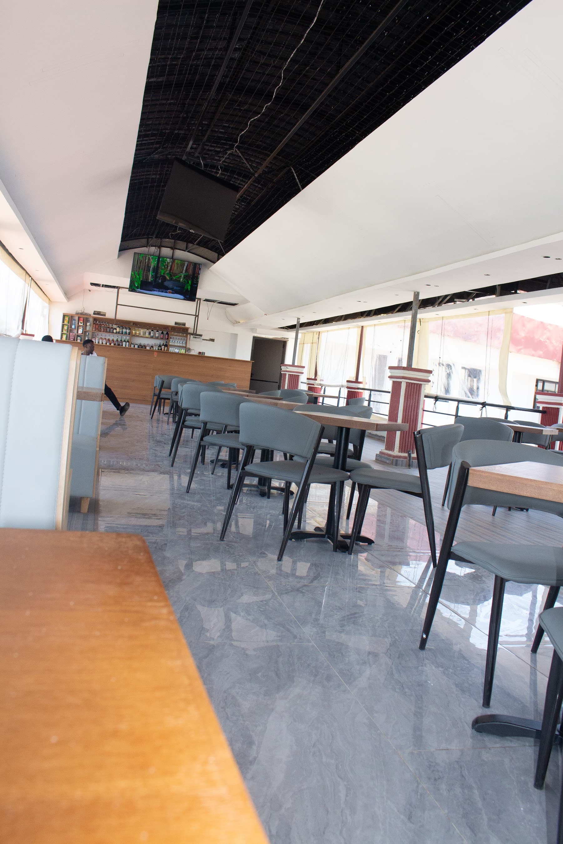 Rooftop restaurant, The Leishen, photo 2 of 43