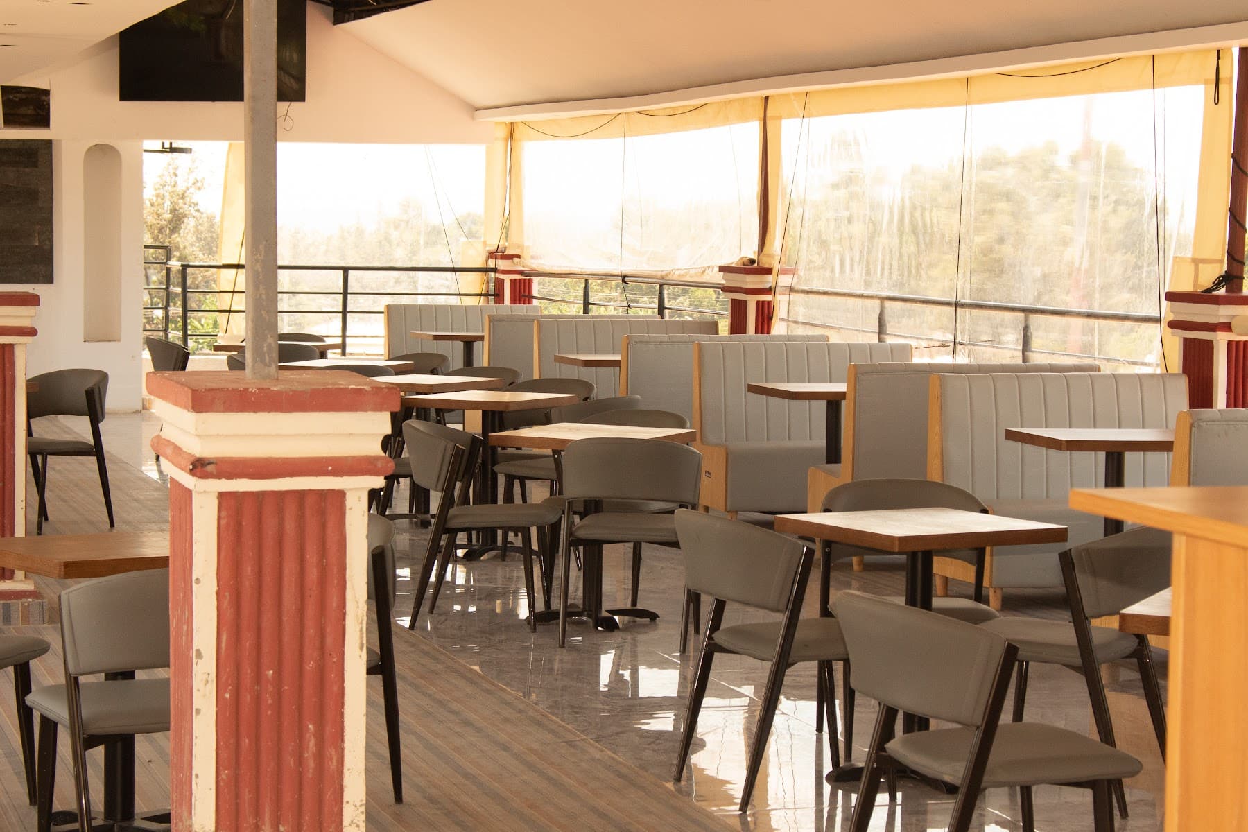 Rooftop restaurant, The Leishen, photo 15 of 43