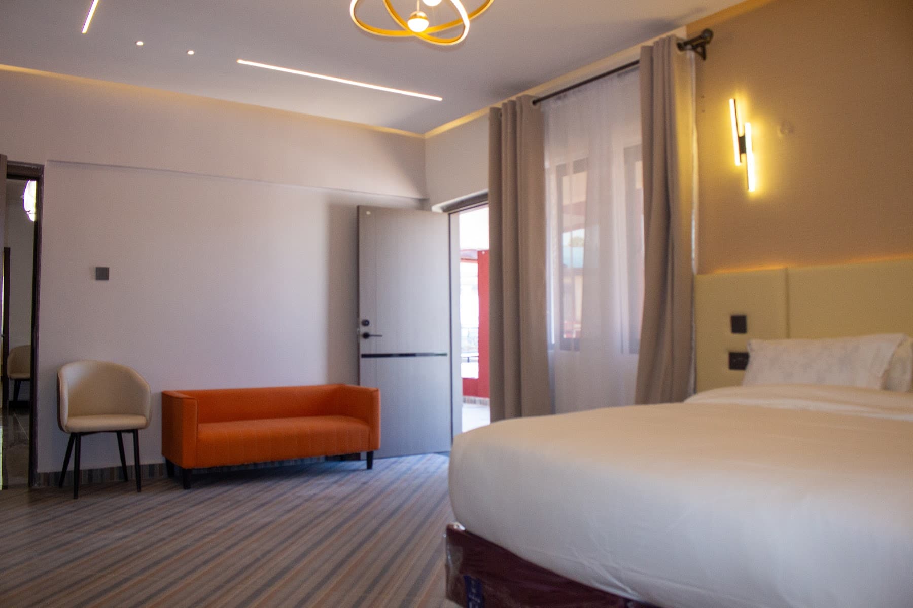 Executive Suite, 1 Bedroom at The Leishen, photo 22 of 33